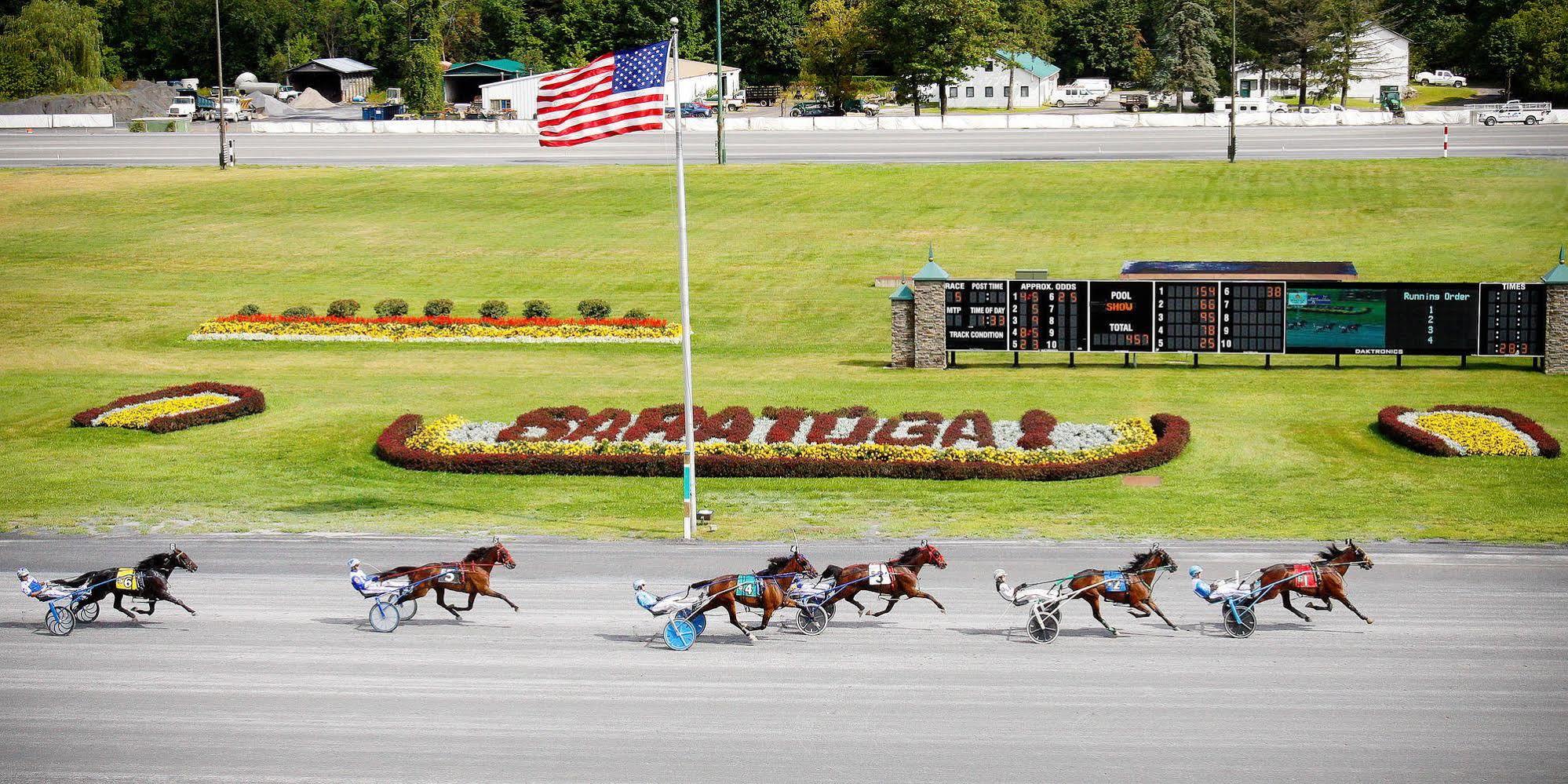 Saratoga Casino Hotel Saratoga Springs Luaran gambar